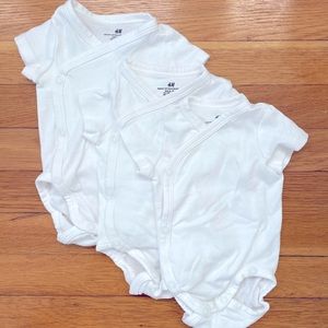 H&M Newborn Kimono Bodysuits